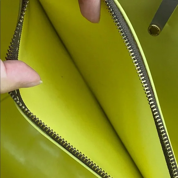 Marc Jacob’s Brown Tote Bag - Picture 11 of 16